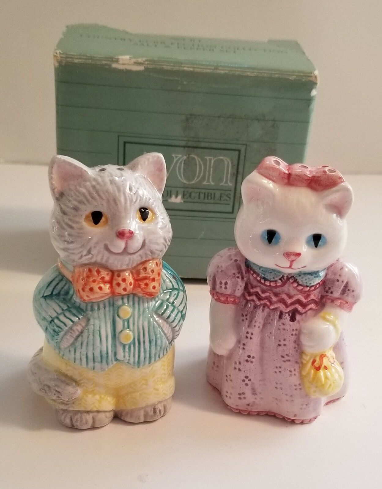 Country Purr-fection Collection Cat Salt Pepper Shakers 1992 Vintage  In Box