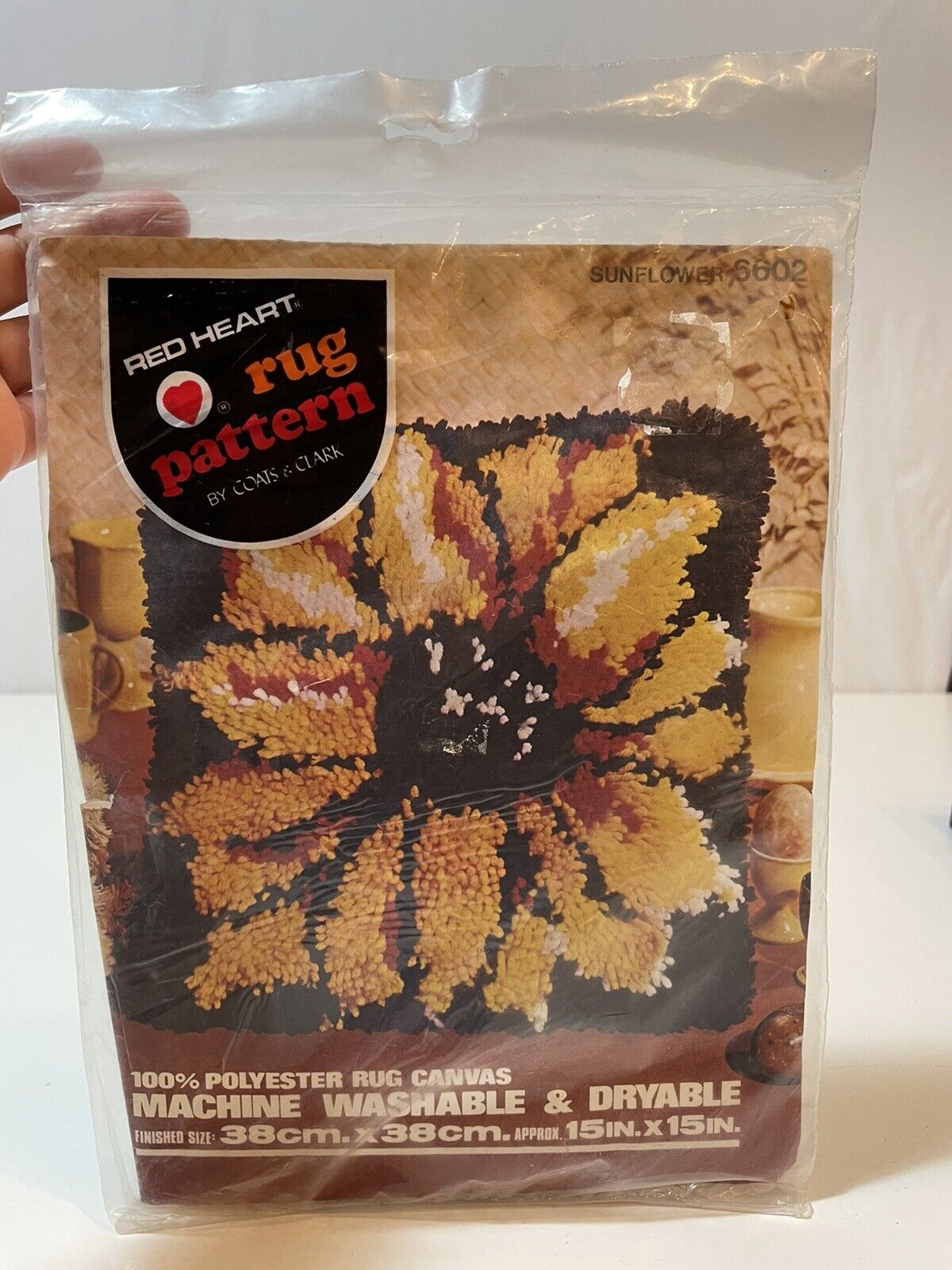 Vintage Red Heart Rug Pattern Canvas Sunflower 6602 15"x15" *nos*sealed*
